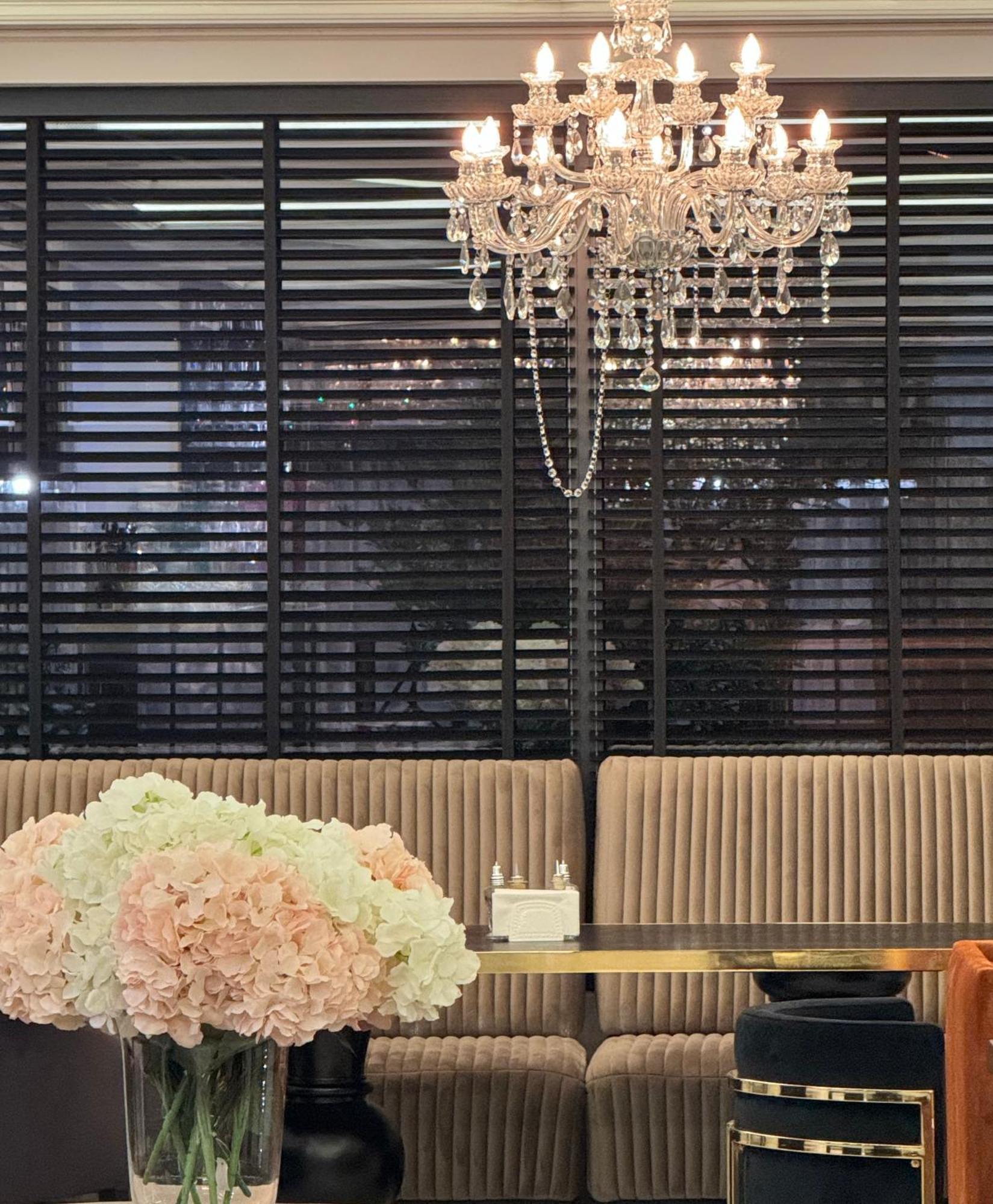 Hotel Avenue Ράβντα Εξωτερικό φωτογραφία